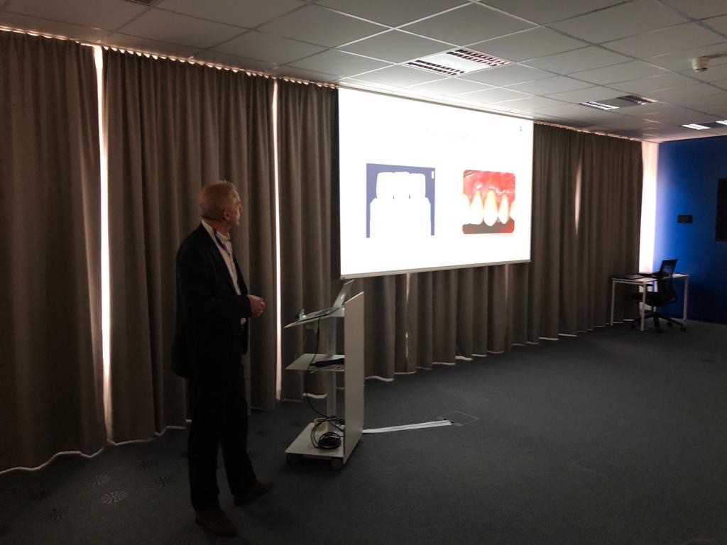 Presentatie LifeNet Health Dental Symposium te Wenen